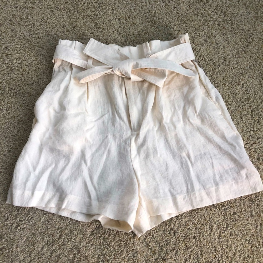 Linen shorts